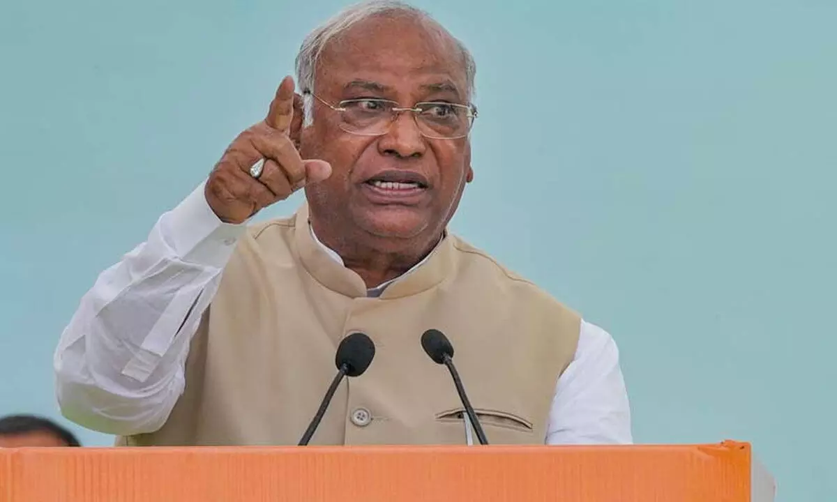 Mahesh Kumar Goud and Balmoor Venkat’s names cleared by AICC for MLC bypolls