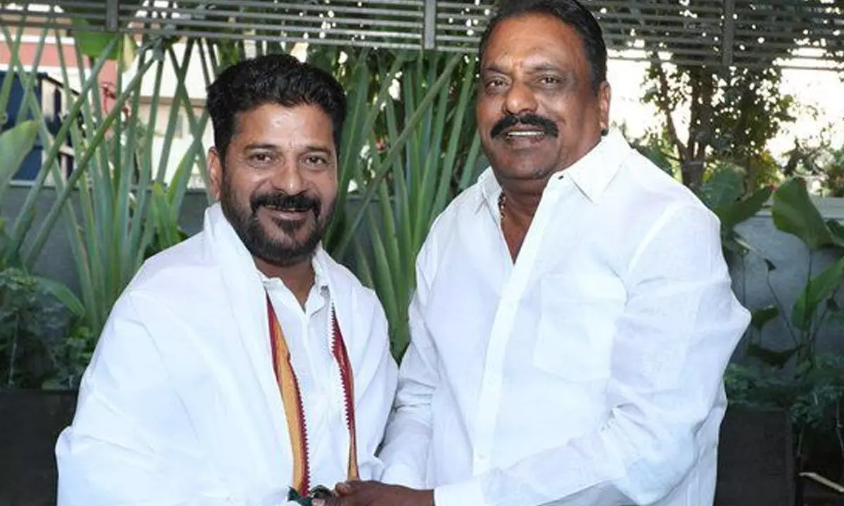 Meeting between BRS legislator Prakash Goud and CM sparks speculation