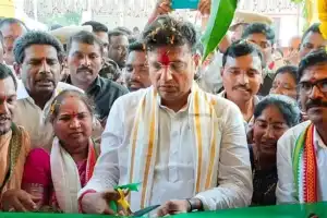 Minister of Information Technology Inaugurates Building for Gram Panchayat