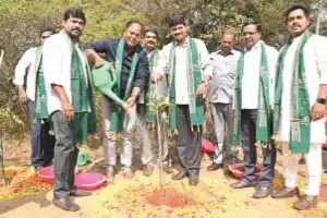 MP Santosh joins the Green India Challenge program
