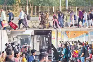 Passengers demand larger bus fleet to enhance commuting experience