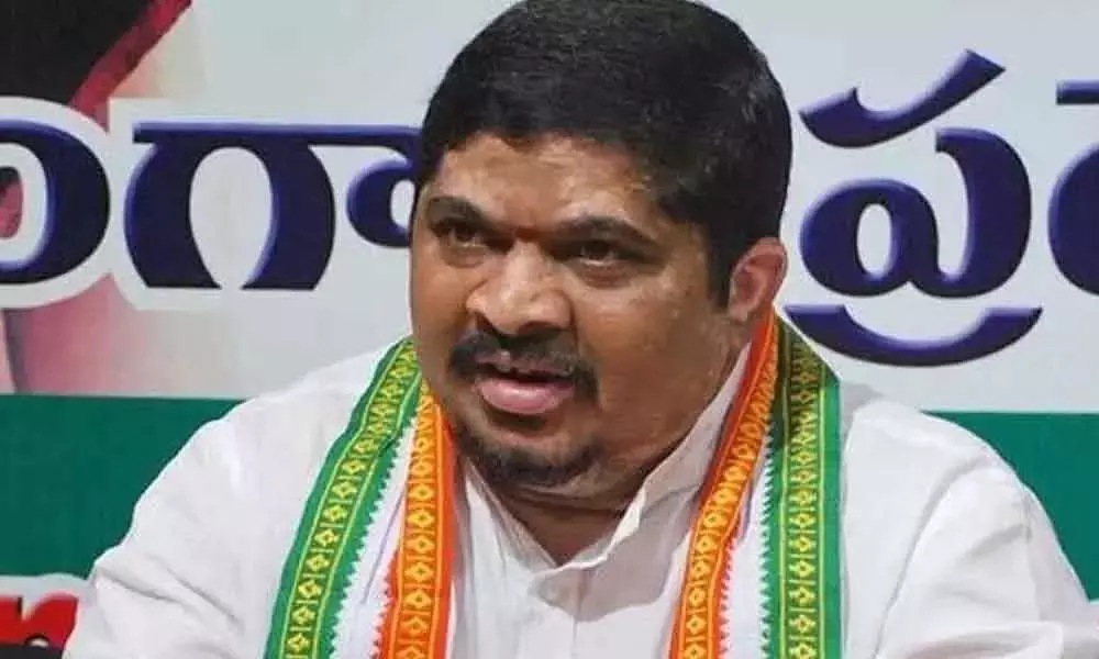 Ponnam accuses BRS of using negative propaganda to politicize free bus travel