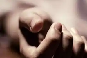 Tragic incident as woman takes her own life in Attapur
