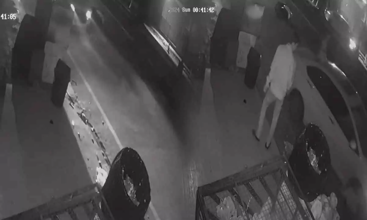 Two injured as car causes commotion in KPHB