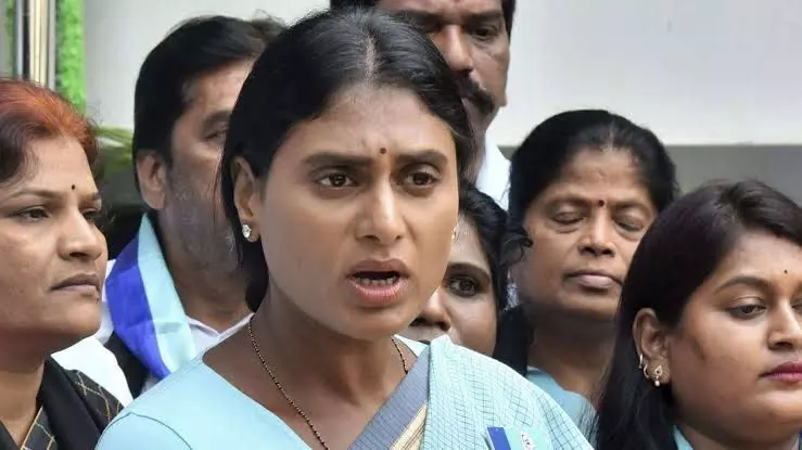 YSR family rewarded by Congress as YS Sharmila takes on role of APCC president, leading to separation of brother and sister