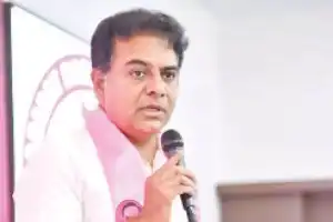 Auto drivers’ plight: KTR writes open letter to CM