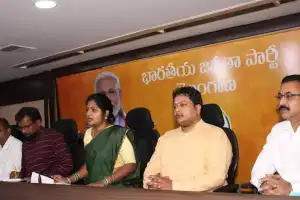BJP threatens action if Congress government does not fulfill six guarantee