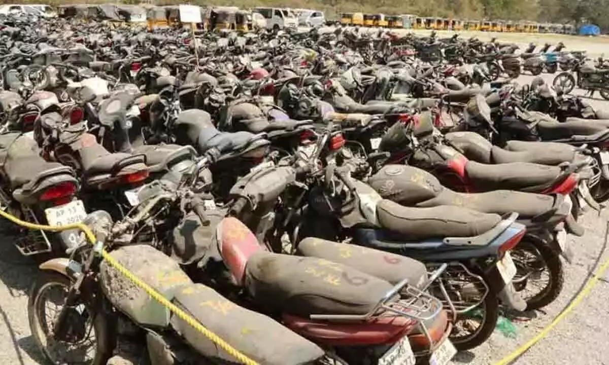 City police in Hyderabad auction off 1,640 vehicles.