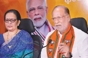 Dr. Laxman receives strong support from the people for ‘Vijay Sankalpa Yatra’