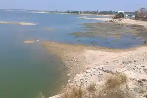 Farmers in Khammam concerned as reservoir water levels drop