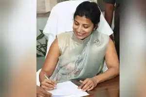 HGCL MD given additional charge to IAS officer Amrapali Kata