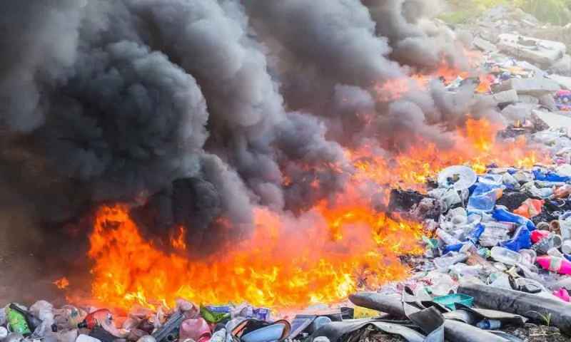 Hyderabad residents suffocate as garbage burning runs rampant