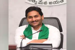 Jagan accuses Chandrababu of deceiving farmers on crop loan waiver; distributes last installment of ‘Rythu Bharosa-PM Kisan’ funds