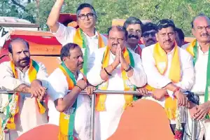 Large turnout for Vijay Sankalp Yatra in Khammam