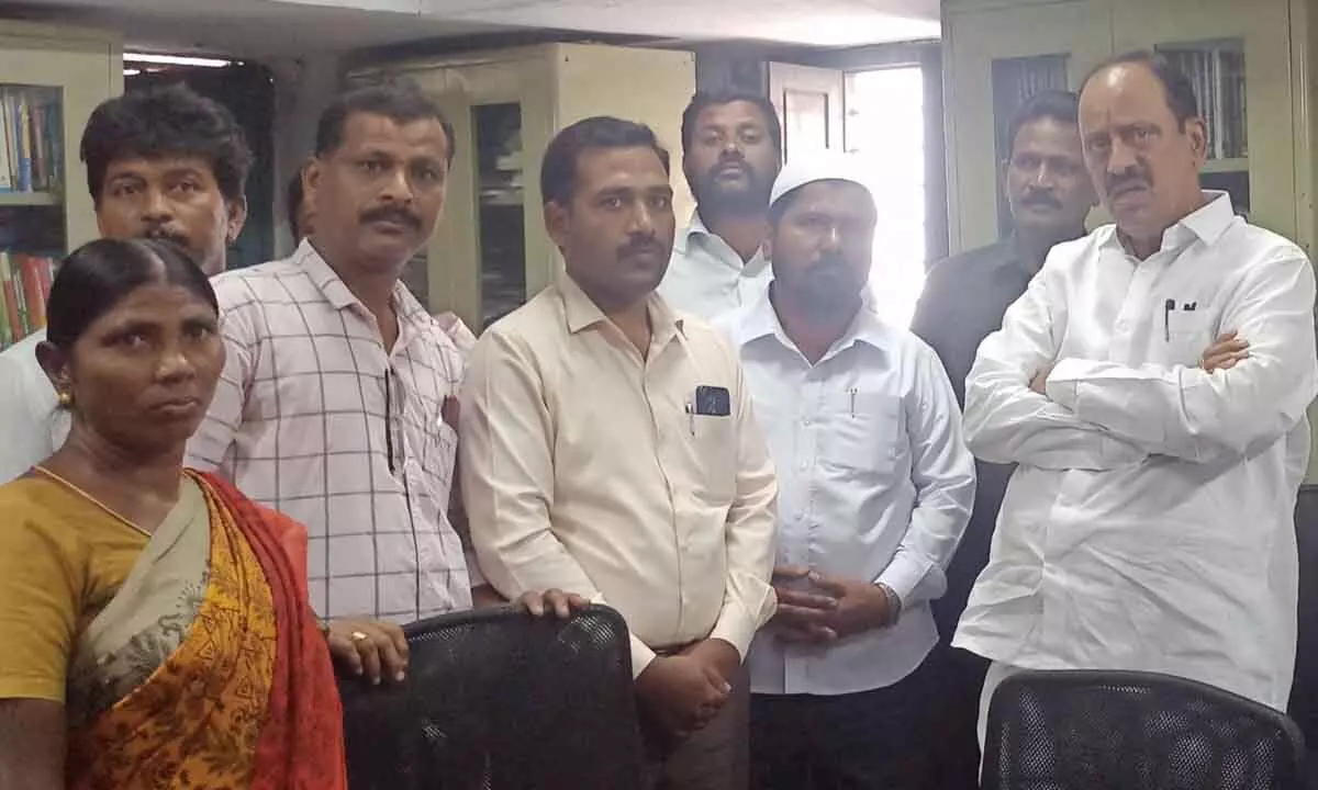 Revuri urges Congress workers to prepare for upcoming LS polls