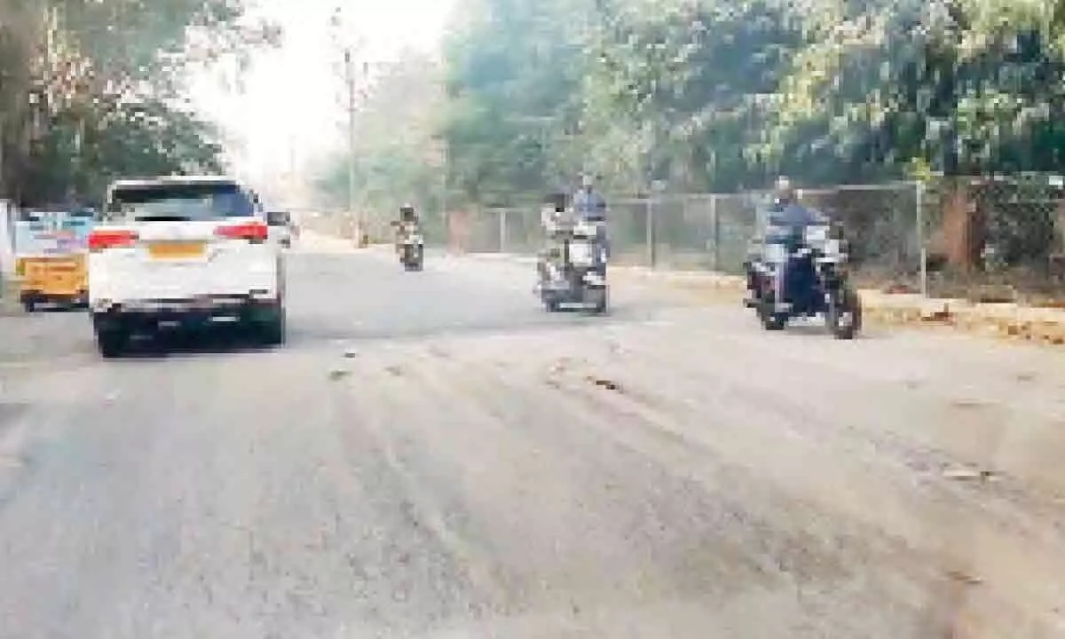 SCB Officials Continue to Neglect Road Works After a Decade