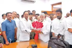 Several legislators and leaders absent as KCR is sworn in as MLA.