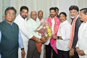 Telangana CM Revanth Reddy holds meeting with TRSMA association