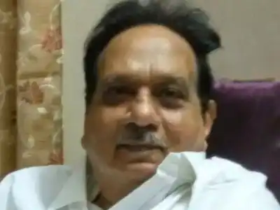 Telugu film producer V Mahesh passes away from heart attack