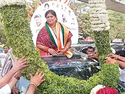 Ticket hopefuls flood Gandhi Bhavan for Lok Sabha polls