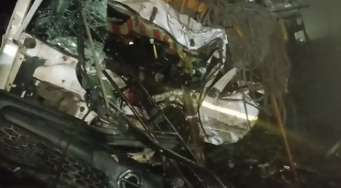 Tragic Road Accident in Nellore District of Andhra Pradesh Claims 7 Lives and Leaves 15 Injured