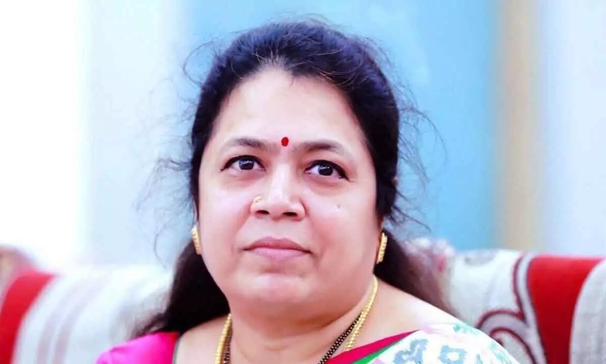 Warangal Mayor stranded in no man’s land