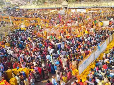 Worshippers say farewell to tribal gods