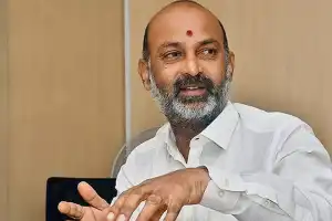 Bandi accuses Cong of deceiving people with its 6 guarantees