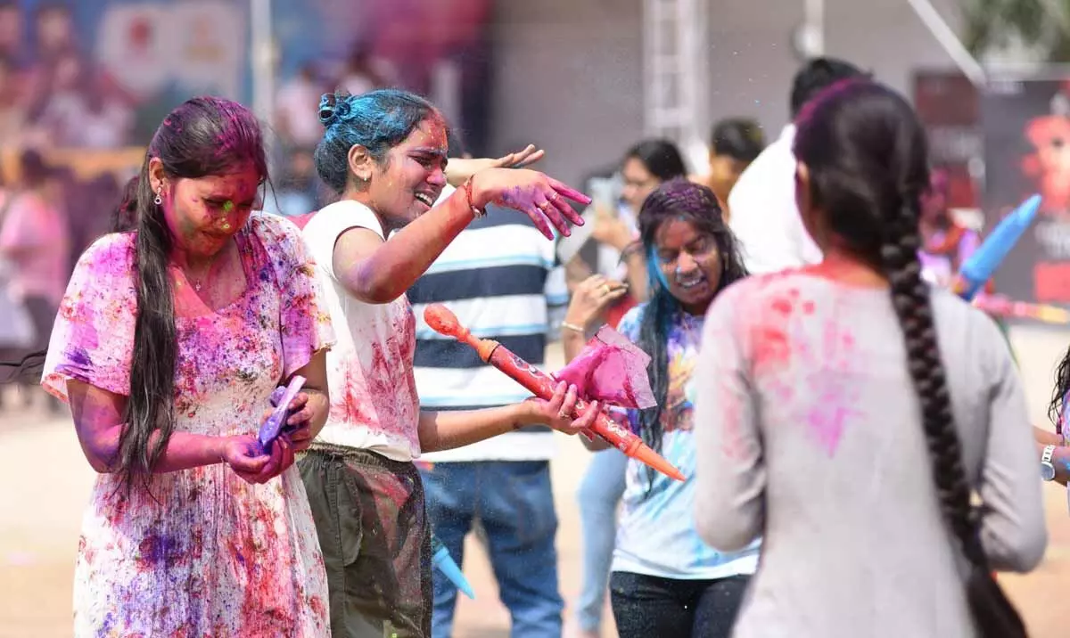 Country Club Hosts Vibrant Gala! Revelers Celebrate Holi Festival at Kukatpally
