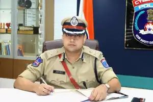 Cyberabad CP orders closure of wine and toddy shops during Holi festival