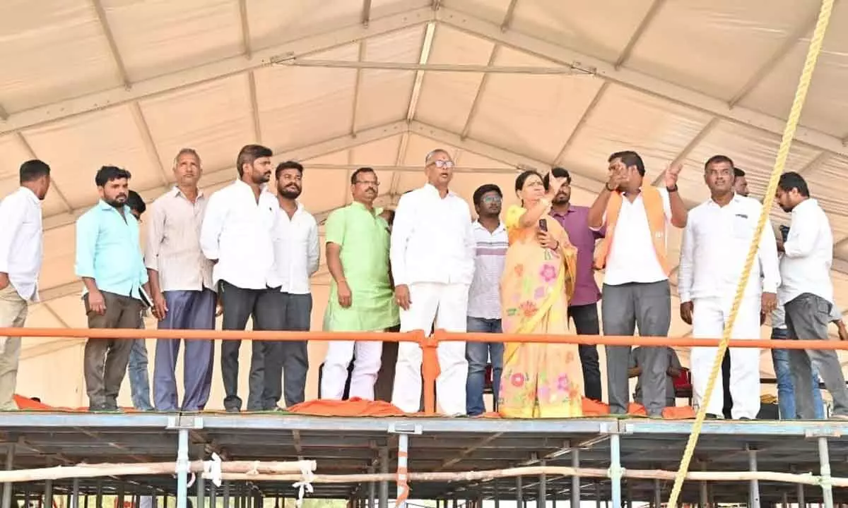 DK Aruna encourages district residents to attend PM’s meeting in Nagarkurnool.