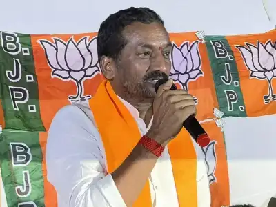 Government criticized for high borrowing rate, condemns Raghunandan Rao
