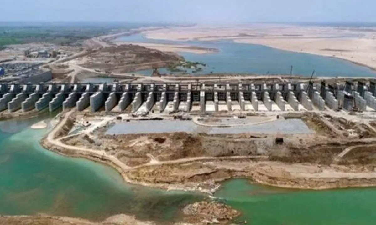 Government of Telangana imposes 4-month halt on Kaleshwaram project controversy