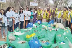 Hyderabad: More than 60 volunteers join forces to sweep streets