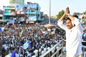 Jagan Reddy kicks off campaign in Proddatur, calls out sisters for supporting Chandrababu Naidu