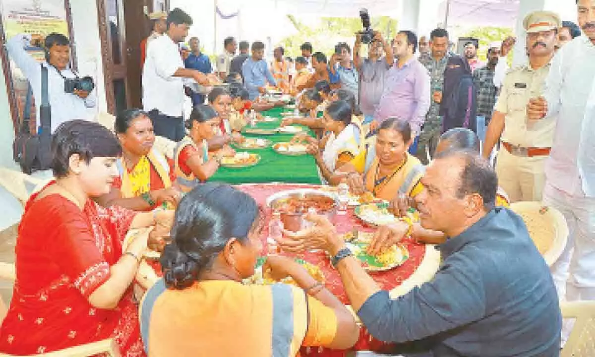 Komatireddy pledges to provide PF to municipal workers starting April 1