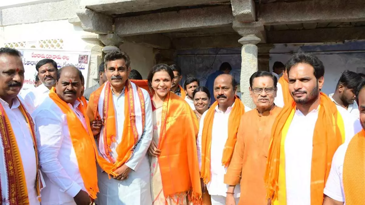 Konda Vishweshwar Reddy launches Praja Ashirwada yatra in Shamshabad