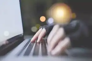 Man arrested for scamming women on the internet