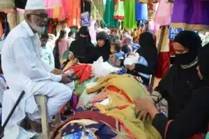 Night bazaars in Hyderabad bursting with activity as Eid shopping fever takes hold