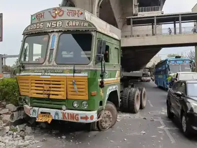 No injuries as container truck causes disturbance in Moosapet, Hyderabad
