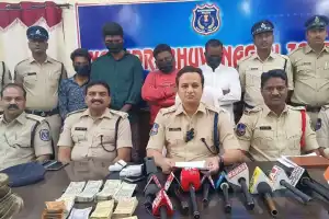Offenders who robbed wine shop in Bhongir caught