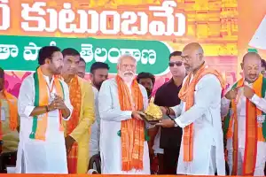 PM urges supporters to defend ‘Shakti’ against critics