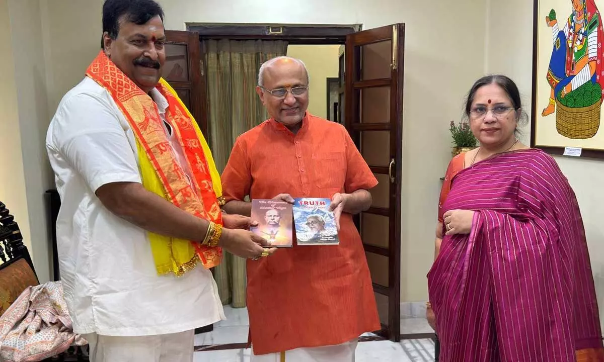 Ponguleti Sudhakar Reddy and his wife send best wishes to Telangana’s interim governor