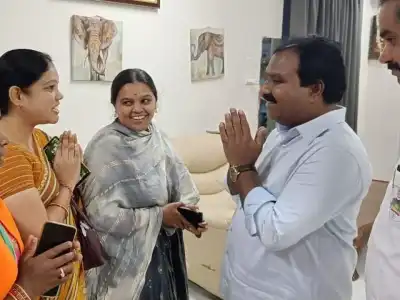 Ramesh commits to improving Warangal’s development