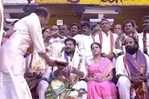 Revanth Reddy and his wife offer Silk Saree and Pearl Necklace to deity at Yadadri