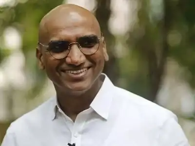 RS Praveen swaps elephant for car ride
