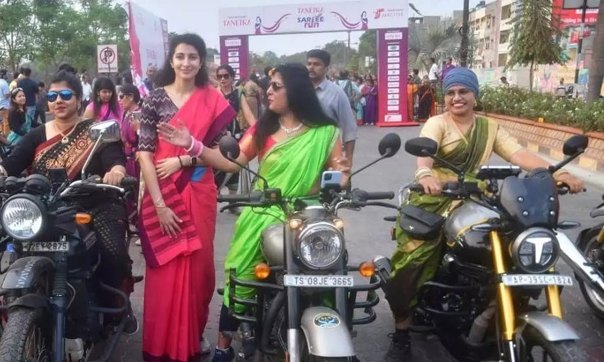Saari Run at People’s Plaza kicked off by Nara Brahmani