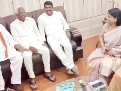 Srihari will make decision after consulting with supporters