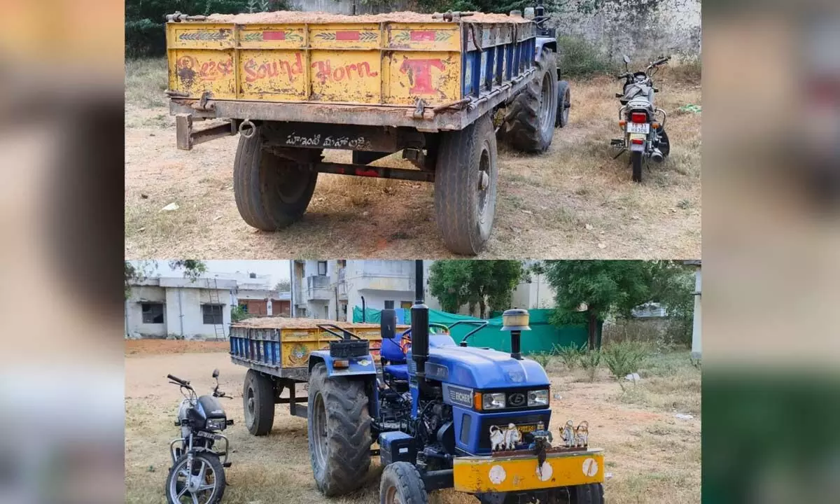 Telkapally SI Naresh seizes illegally transporting sand tractor