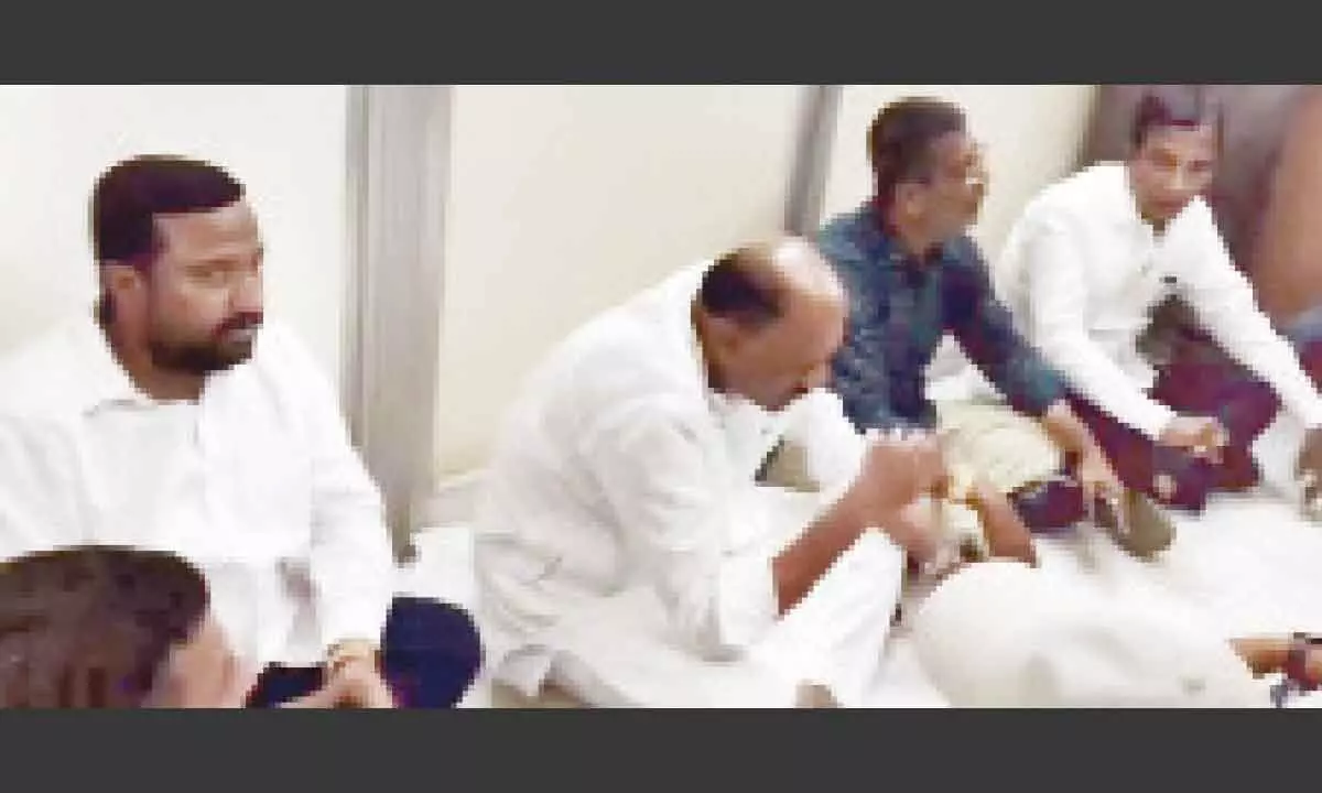 This water supplier hydrates dry areas throughout Old City